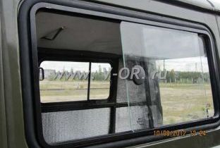 Раздвижное окно салона УАЗ 452 левое.jpg